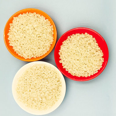 Нефтяные и водостойкие проводящие ТПУ гранулы для ушных меток скота Shore D 72