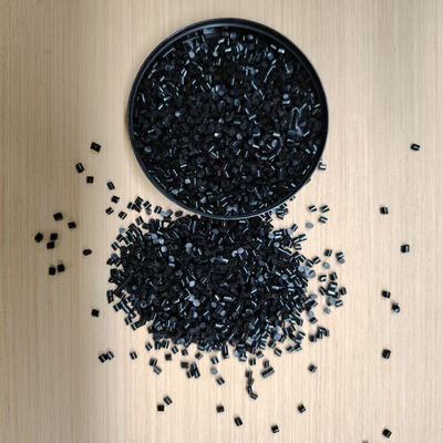 Черный GRS переработанный материал из TPU для инжекционной формовки электронных аксессуаров