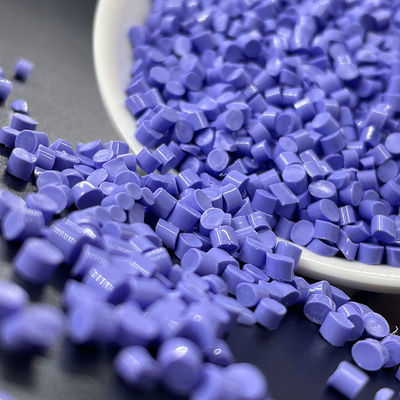 Производство ценовой и цветовой соответствия ТПУ-материал с высокой прочностью на разрыв и усиленной жесткостью, подходящий для применения в процессе инжекционной формовки
