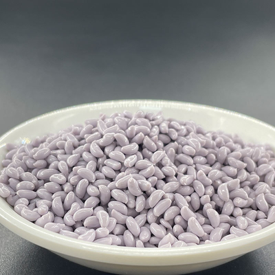 Вибрирующий цвет ТПУ с превосходным удержанием пигмента для использования в различных отраслях промышленности