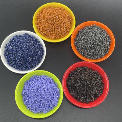 Гранюлы полиуретана из пенообразующей ТПУ можно модифицировать и настраивать